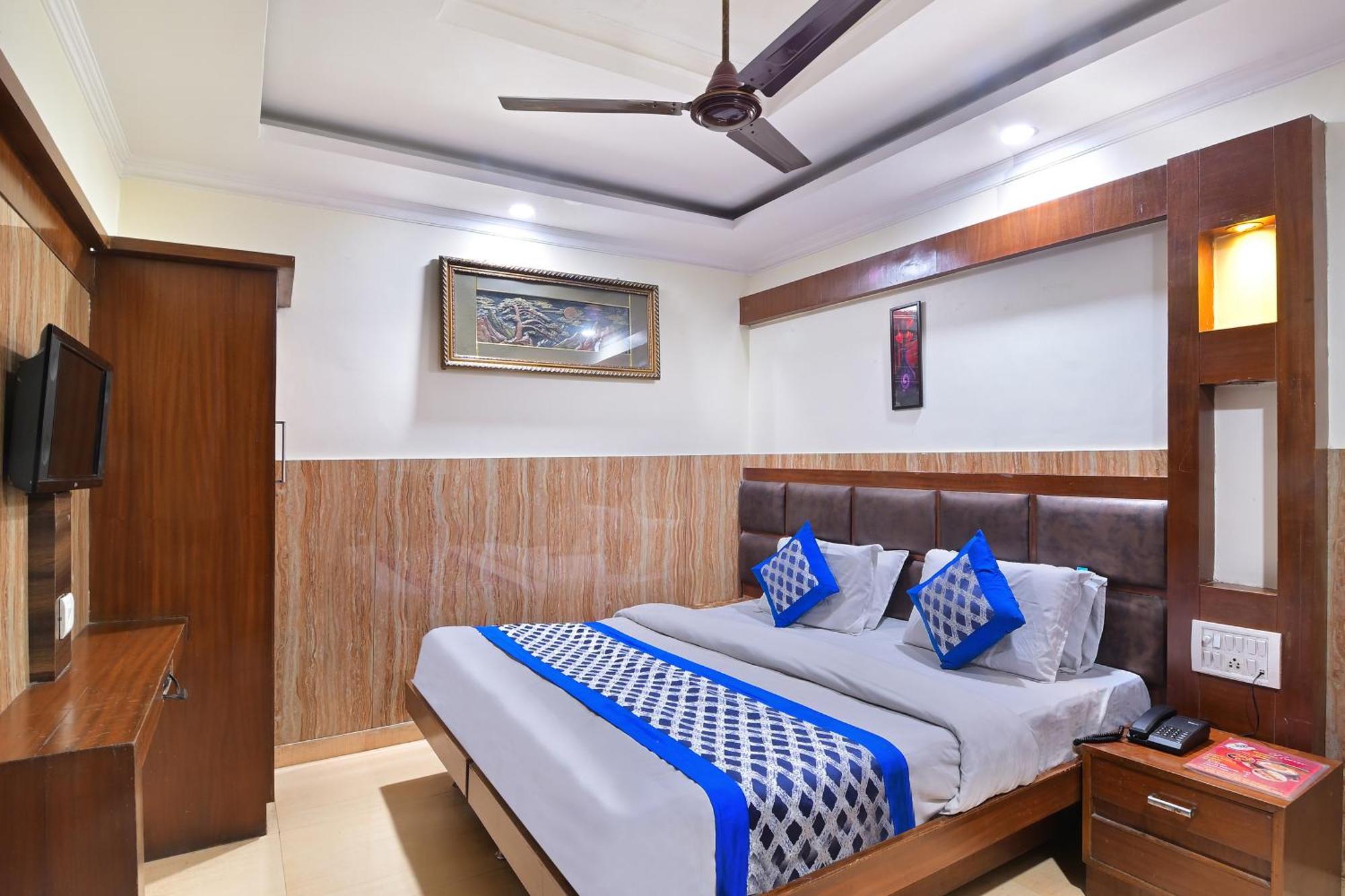 Hotel Glow Inn Paharganj-3 Mins Walk From New Delhi Railway Station Exterior photo